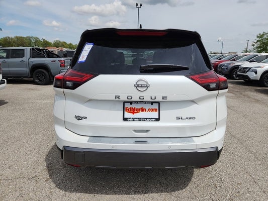 2024 Nissan Rogue SL in Indianapolis, IN - Ed Martin Nissan of Fishers
