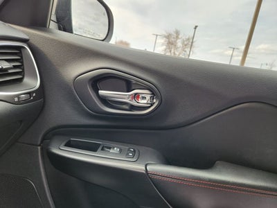 2020 Jeep Cherokee Trailhawk