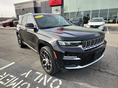 2022 Jeep Grand Cherokee Summit