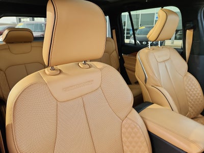 2022 Jeep Grand Cherokee Summit