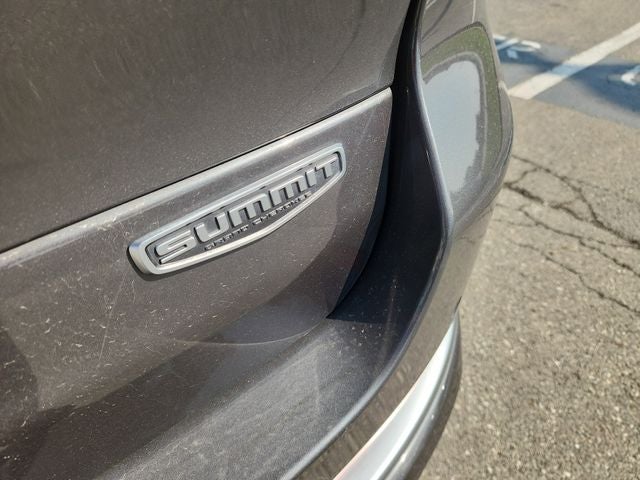 2022 Jeep Grand Cherokee L Summit