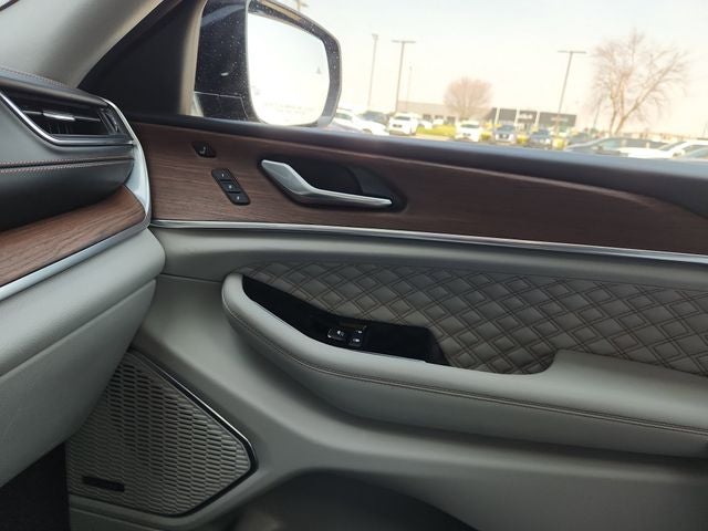 2022 Jeep Grand Cherokee L Summit