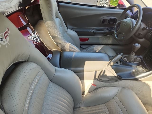 2003 Chevrolet Corvette Base