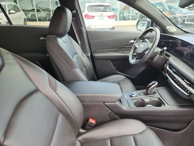 2024 Cadillac XT4 Sport