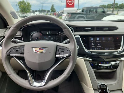 2025 Cadillac XT6 Premium Luxury