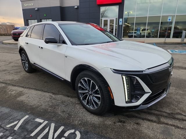 2024 Cadillac LYRIQ Sport