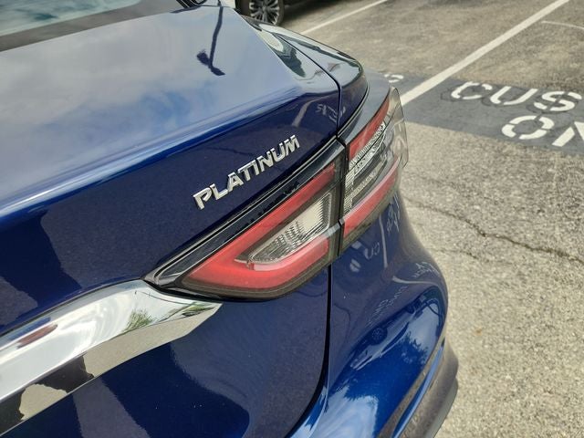 2023 Nissan Maxima Platinum