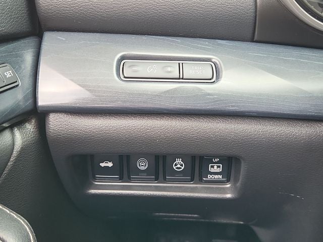 2023 Nissan Maxima Platinum