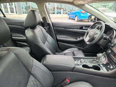 2023 Nissan Maxima Platinum
