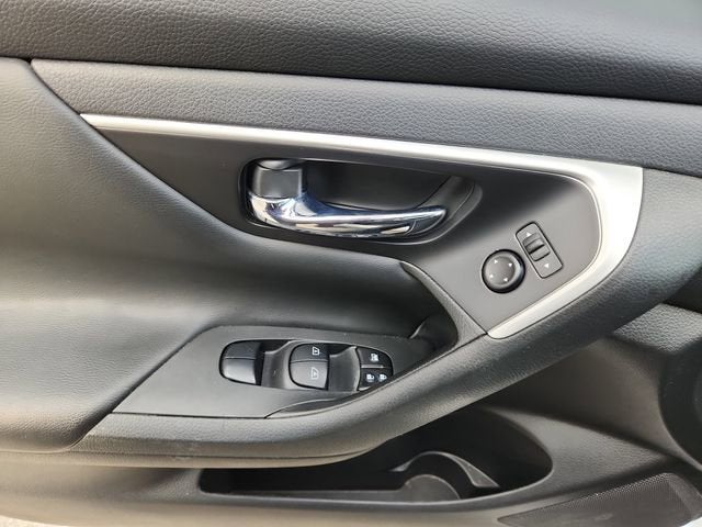 2016 Nissan Altima 2.5 SV