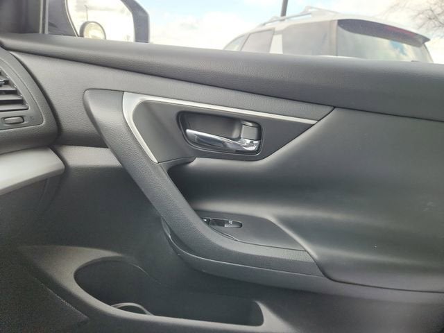 2016 Nissan Altima 2.5 SV