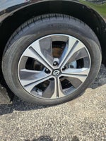 2022 Nissan Leaf SV