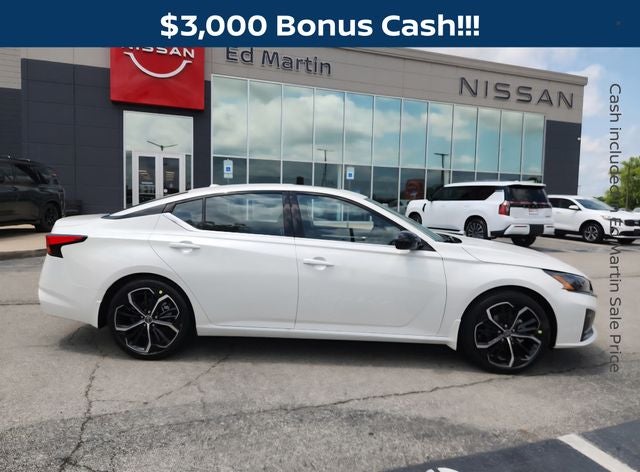 2025 Nissan Altima 2.5 SR
