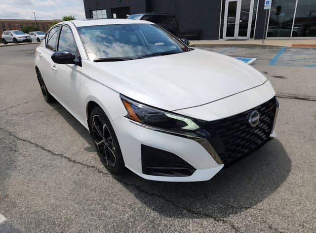 2025 Nissan Altima 2.5 SR