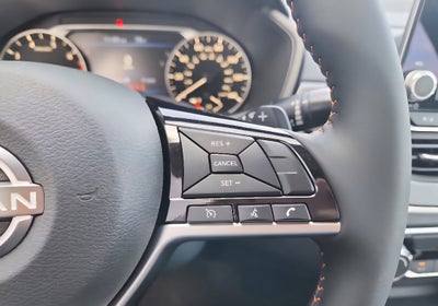 2025 Nissan Altima SR