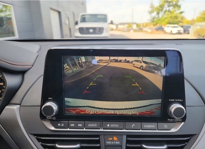 2025 Nissan Altima SR