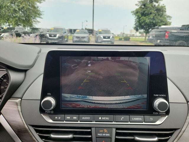 2023 Nissan Altima 2.5 SV