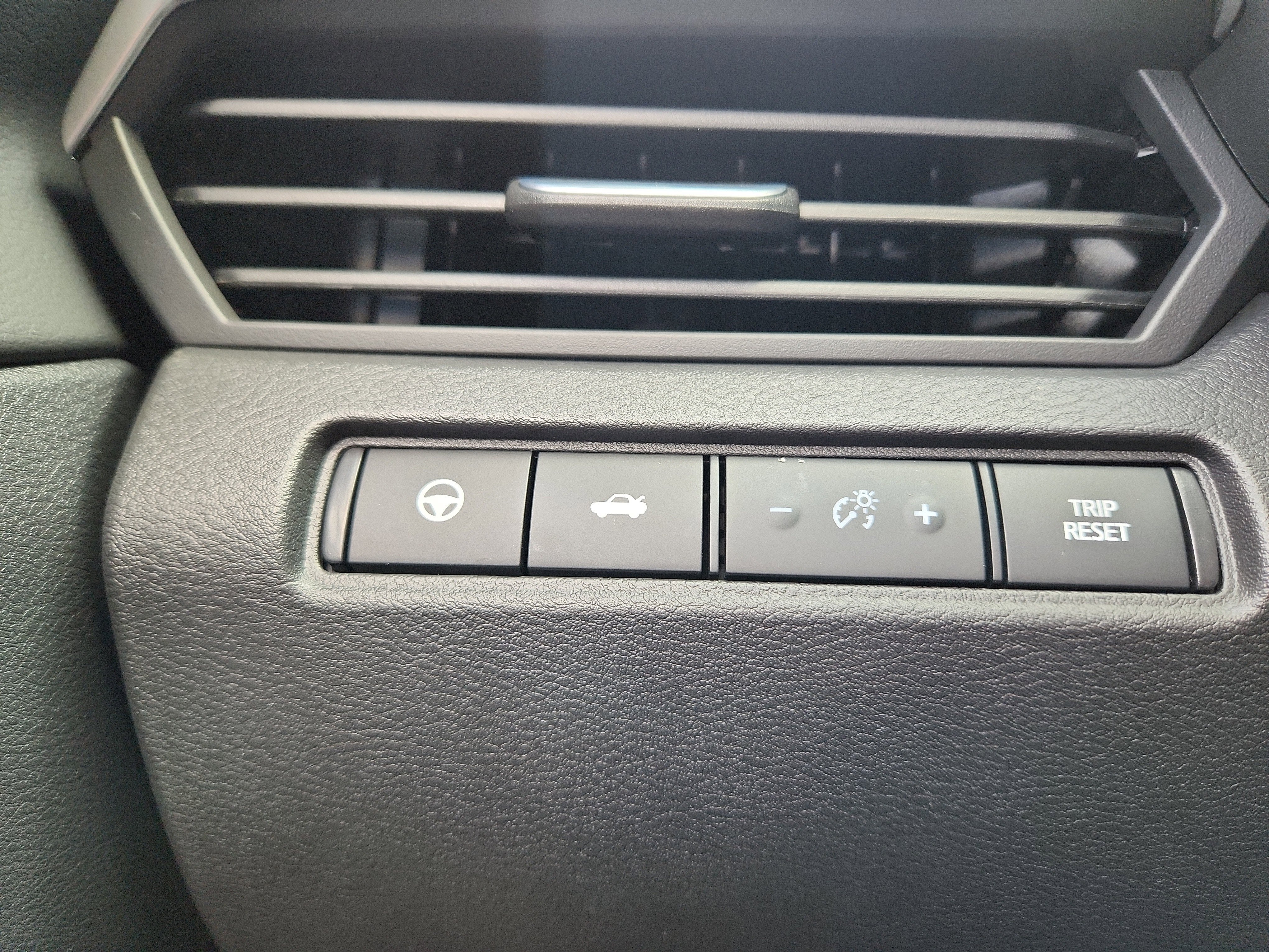 2025 Nissan Altima SL