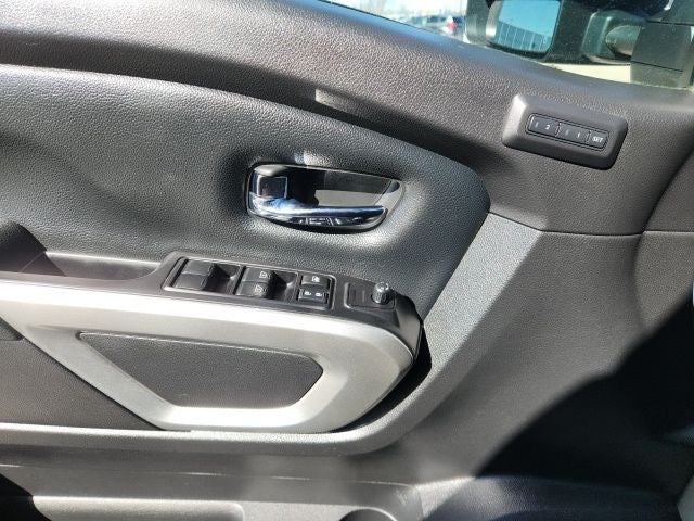 2018 Nissan Titan PRO-4X