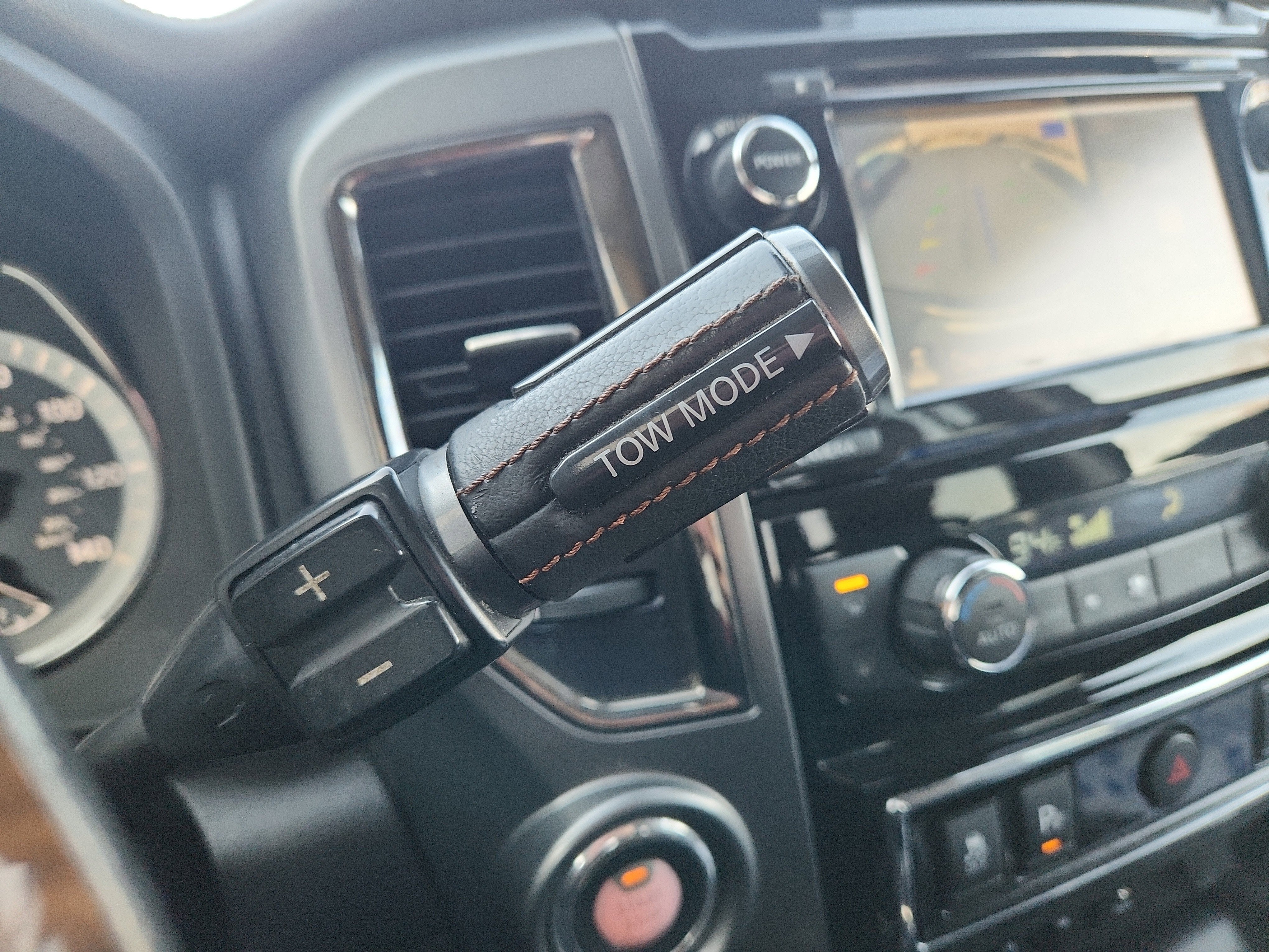 2017 Nissan Titan XD Platinum Reserve