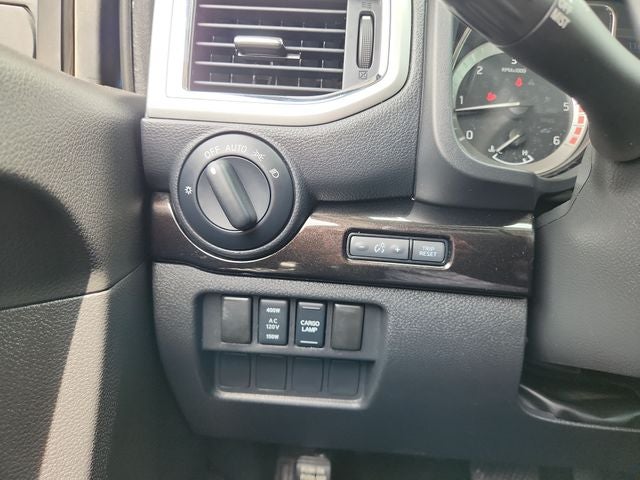 2019 Nissan Titan XD SV