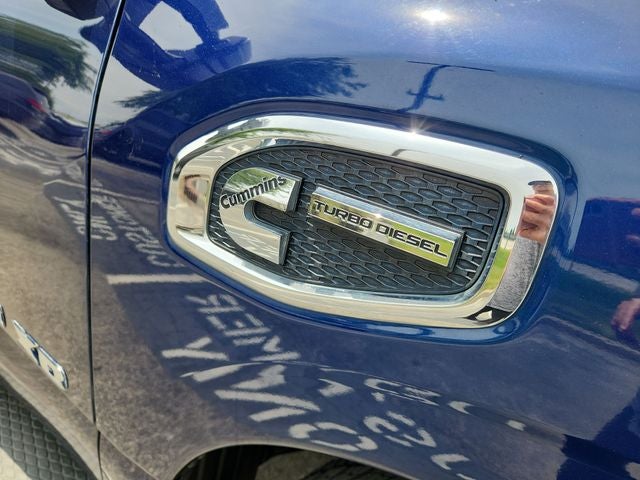 2019 Nissan Titan XD SV