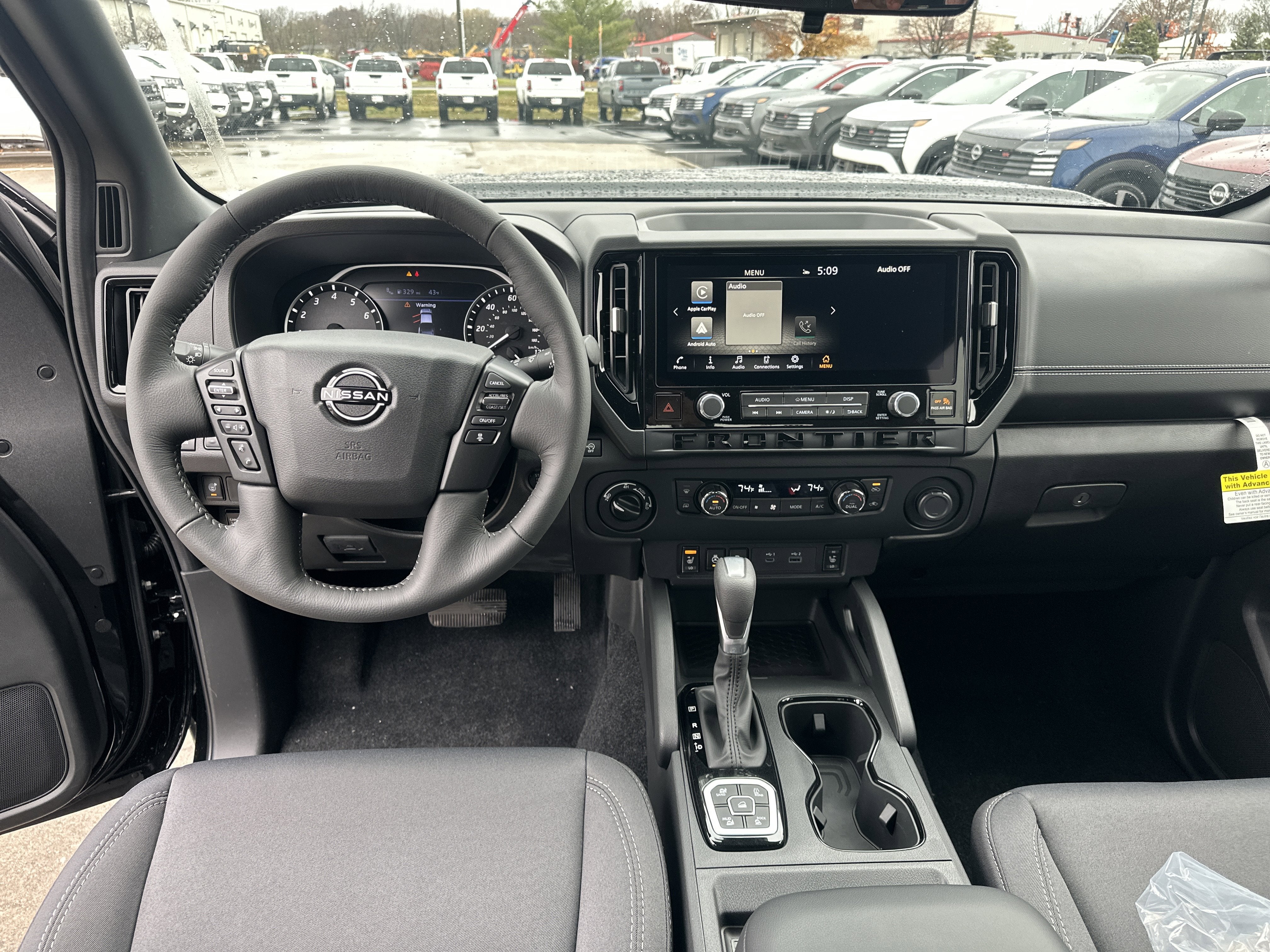 2026 Nissan Frontier SV