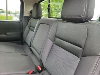2024 Nissan Frontier SV