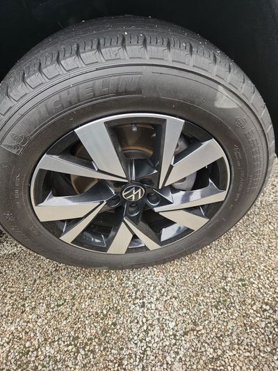 2023 Volkswagen Atlas Cross Sport 2.0T SE
