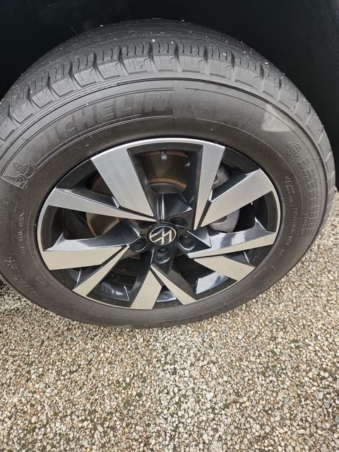 2023 Volkswagen Atlas Cross Sport 2.0T SE