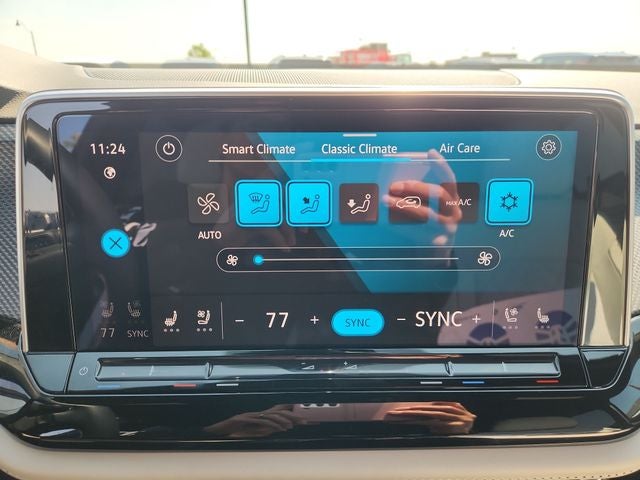 2024 Volkswagen Atlas Cross Sport 2.0T SEL Premium R-Line