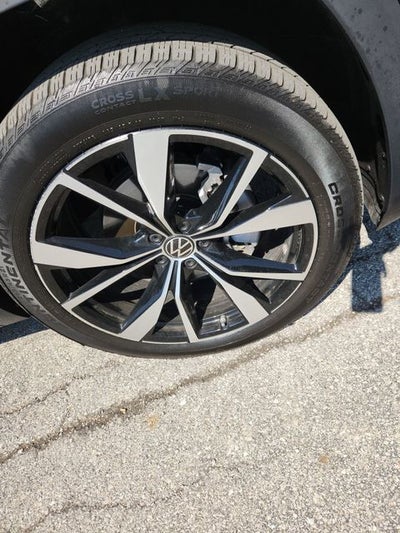 2024 Volkswagen Atlas Cross Sport 2.0T SEL Premium R-Line