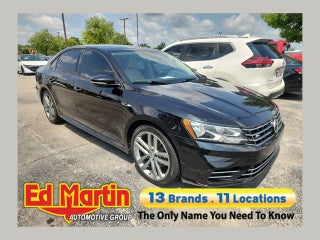 2018 Volkswagen Passat 2.0T R-Line