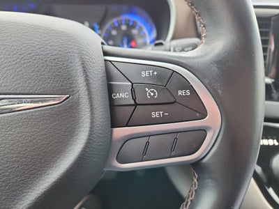 2017 Chrysler Pacifica Touring L