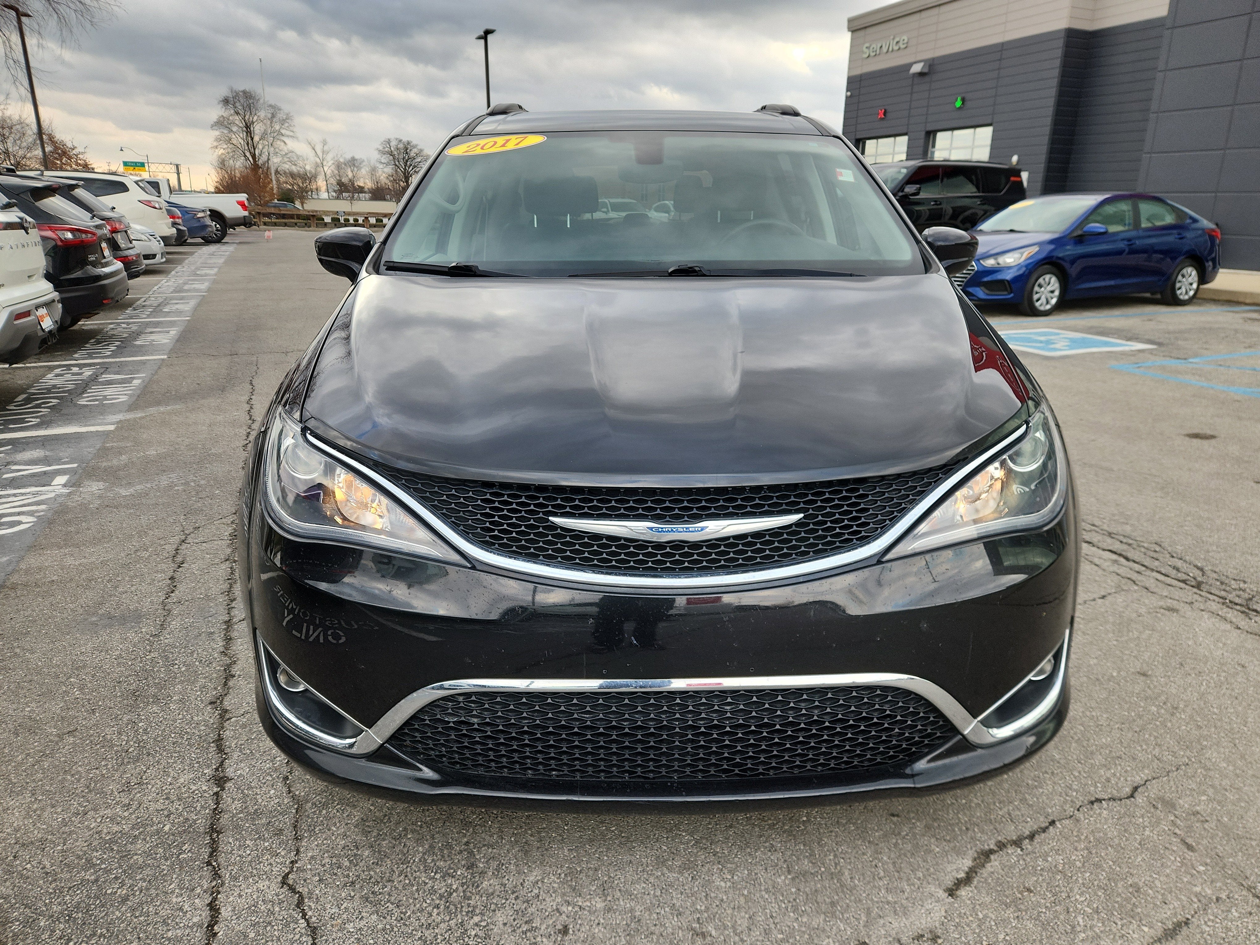 2017 Chrysler Pacifica Touring L
