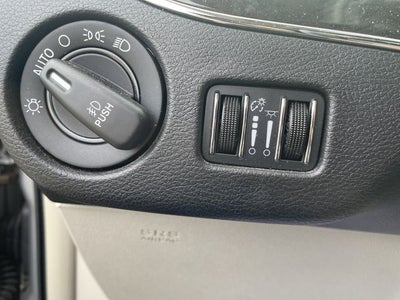 2016 Chrysler Town & Country Touring