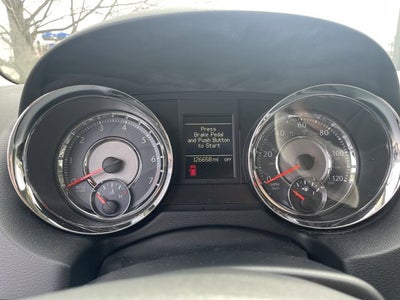 2016 Chrysler Town & Country Touring