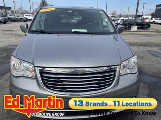 2016 Chrysler Town &amp; Country Touring