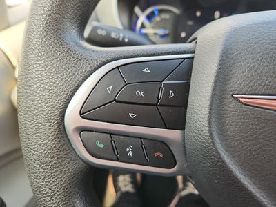 2017 Chrysler Pacifica Hybrid Touring Plus