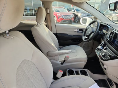 2017 Chrysler Pacifica Touring Plus