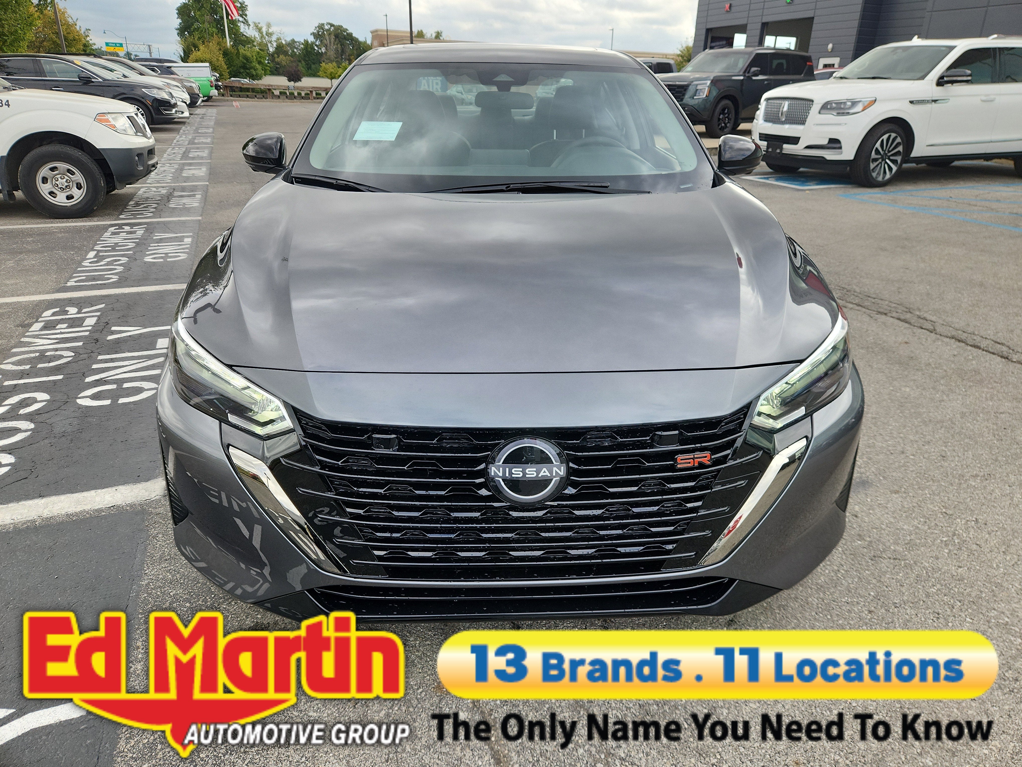 2025 Nissan Sentra SR