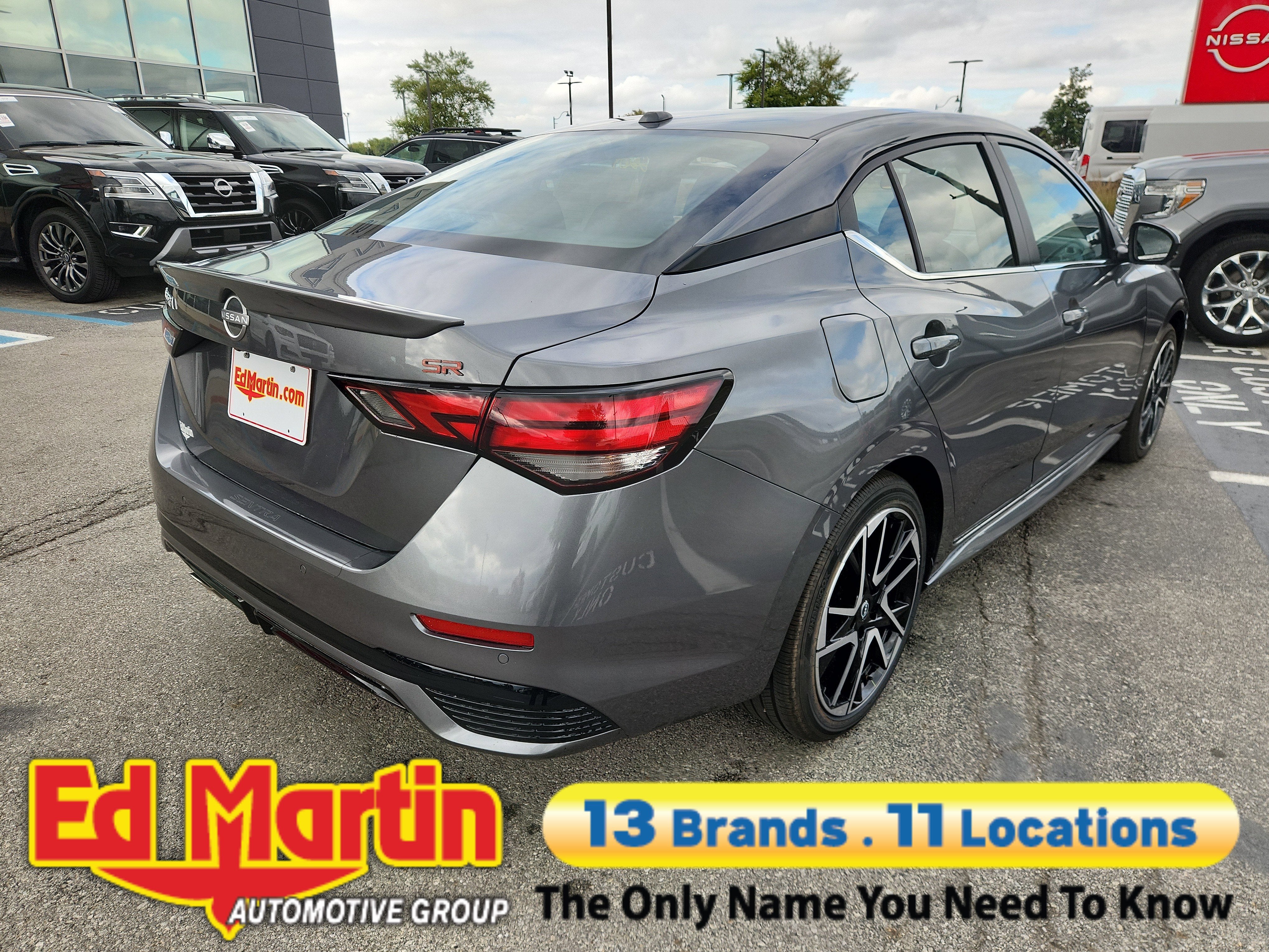 2025 Nissan Sentra SR