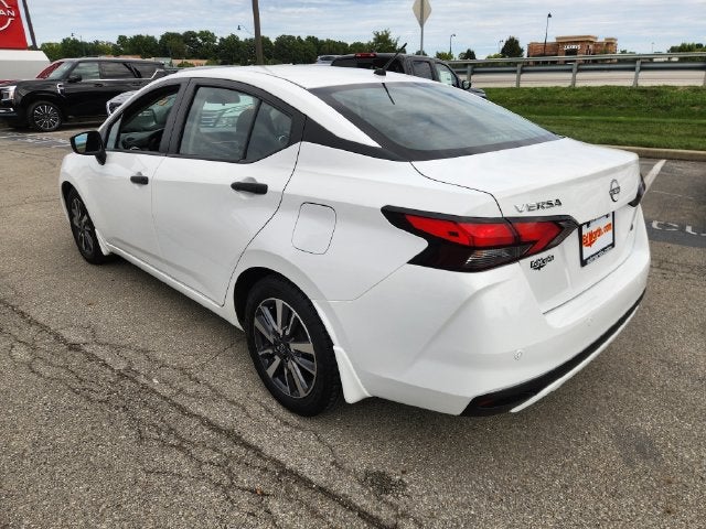 2024 Nissan Versa 1.6 S