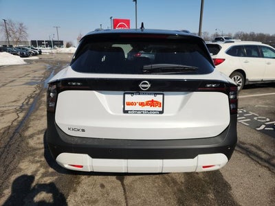 2026 Nissan Kicks SV
