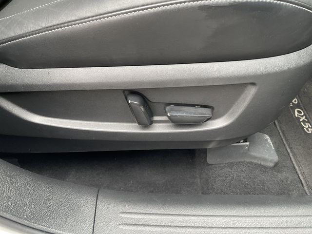 2022 INFINITI QX55 LUXE