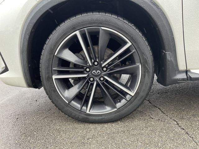 2022 INFINITI QX55 LUXE