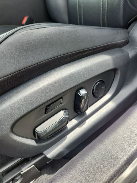 2022 Lexus ES 300h Ultra Luxury