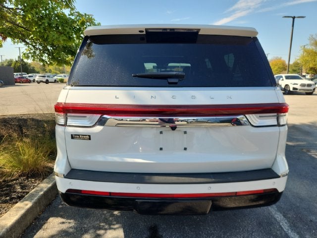 2023 Lincoln Navigator L Reserve