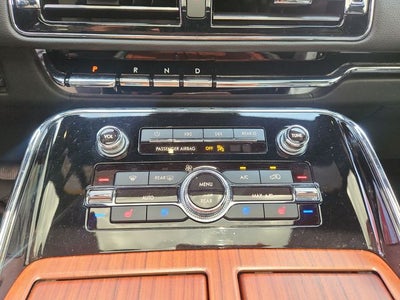 2023 Lincoln Navigator L Reserve