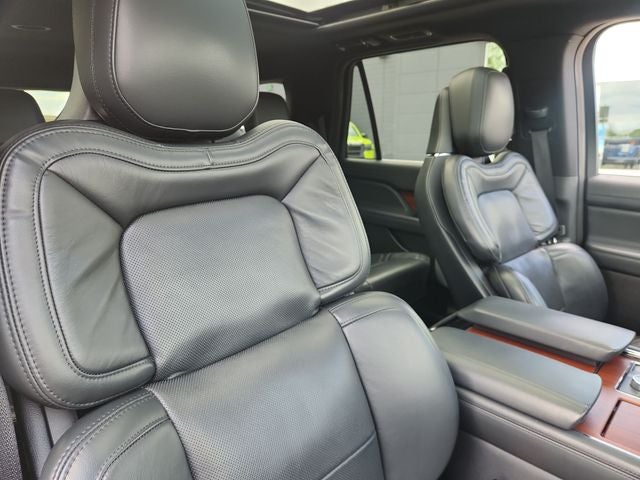 2023 Lincoln Navigator L Reserve